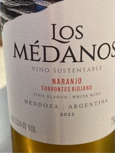 Los Medanos Torrontes Riojano Naranjo | Vivino US