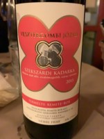 Vesztergombi Remete Bor Szekszárdi Kadarka