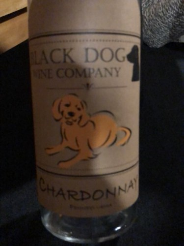 Black Dog Wine Company Chardonnay Vivino Brasil black-dog-wine-company-chardonnay-vivino-brasil