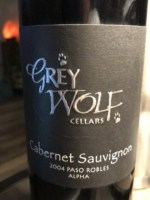 grey wolf wine