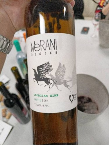 Merani White Dry | Vivino Australia