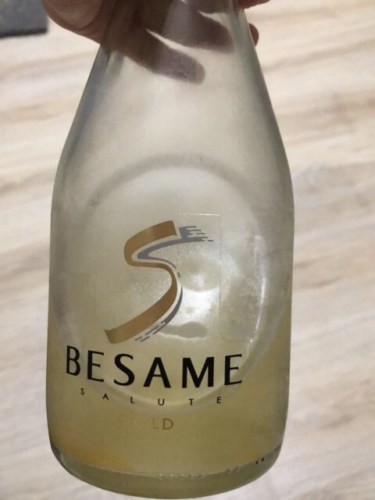 Besame Gold | Vivino US