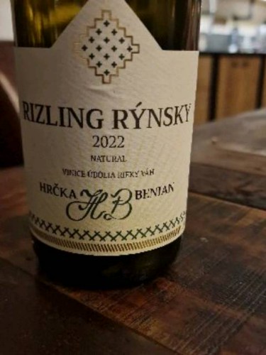 Hrčka Benian Winery Rizling Rýnsky | Vivino US