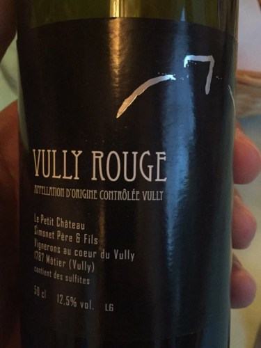 2018 Le Petit Château Vully Rouge | Vivino US