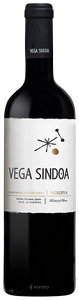 Bodegas Nekeas Vega Sindoa Reserva N.V.