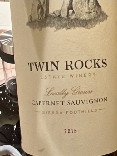Twin Rocks Estate Winery Cabernet Sauvignon | Vivino English
