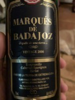 Bodegas Medina Marqués de Badajoz Red Blend