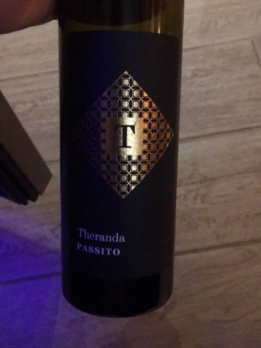 Theranda Passito | Vivino English