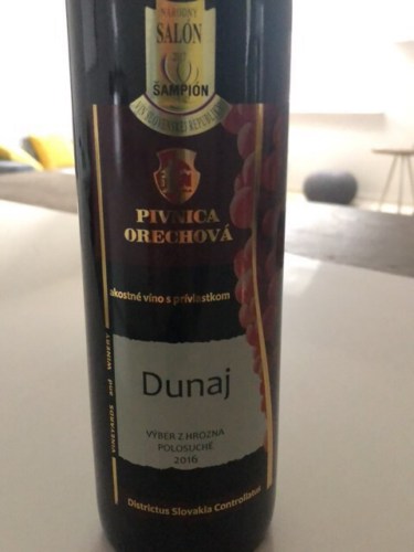 Алиберне вино. Вино matt. Каберне совиньон саперави фанагория. Вино таманская марка мускат. Вино дунай.