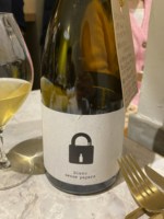 Bodega Clandestina Blanc Sense Papers