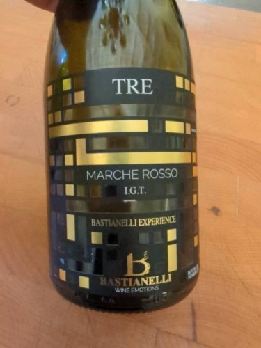 Cantina Bastianelli Tre Marche Rosso | Vivino US