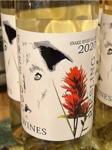 Free Dog Wines Riesling | Vivino US
