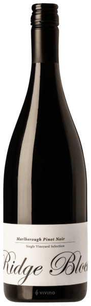 Giesen Single Vineyard Fuder Ridge Block Pinot Noir
