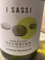 Umani Ronchi I Sassi Pecorino
