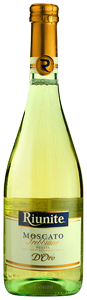 Riunite d'Oro Moscato - Trebbiano Puglia N.V.