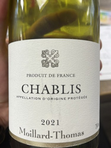 Moillard Chablis 750ml 白ワイン Centaurus Int: Liquor Store Dubai - Shop online Wine