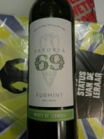 Pullus Petovia 69 Furmint Suho