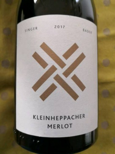 Singer Bader Kleinheppacher Merlot | Vivino US