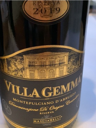 Villa Gemma Montepulciano d'Abruzzo Riserva | Vivino English