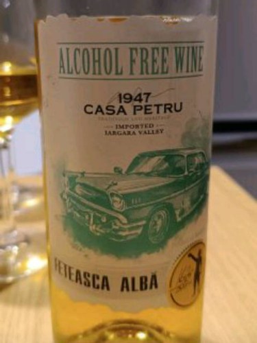 Casa Petru Alcohol Free Fetească Albă | Vivino US