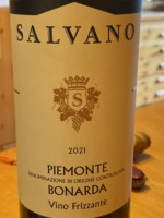 Salvano Bonarda Piemonte Frizzante
