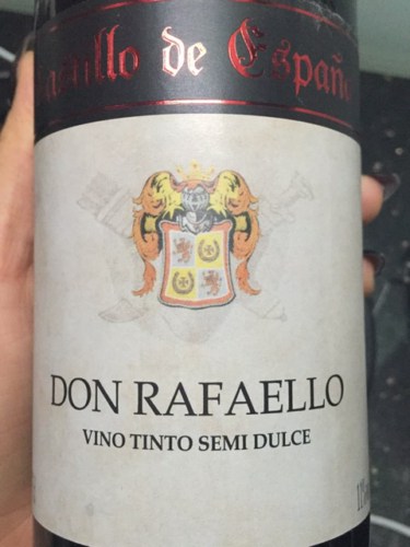 Castillo de España Don Rafaello Tinto Semi Dulce | Vivino US