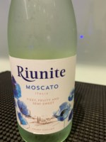 Riunite Moscato Semi Sweet