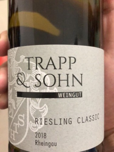 Trapp & Sohn Riesling Classic | Vivino English