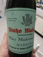 Miles Vinho Madeira