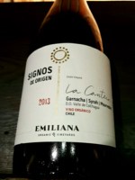 Emiliana Signos de Origen Garnacha - Syrah - Mourvèdre