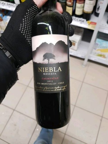 Niebla Reserva Carménère | Vivino US