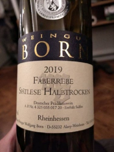 Weingut Wolfgang Born