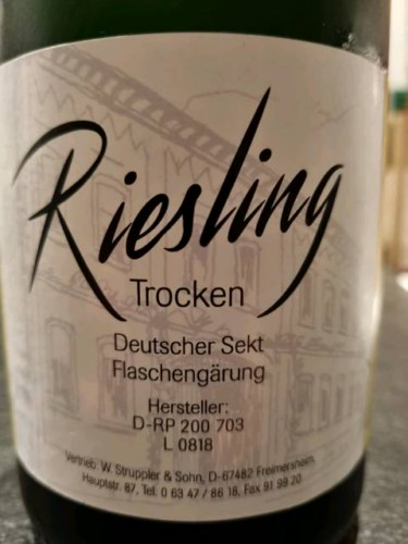 W. Struppler & Sohn Riesling Sekt Trocken | Vivino US