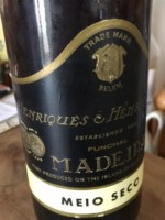 Henriques & Henriques Madeira Meio Seco