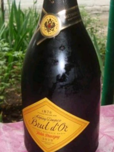 Abrau Durso (Абрау-Дюрсо) Brut d'Or | Vivino US