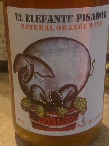 El Elefante Pisador Natural Orange