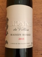 Villion Lionne du Villion Maison Rouge