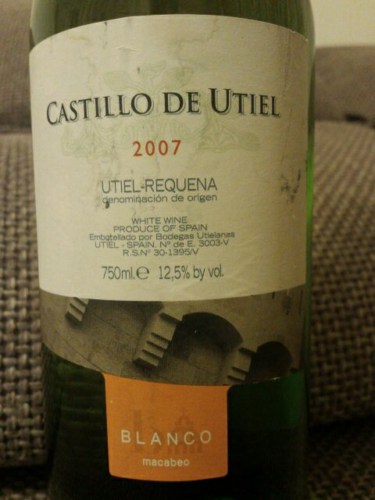 Bodegas Utielanas Castillo de Utiel Macabeo | Vivino US