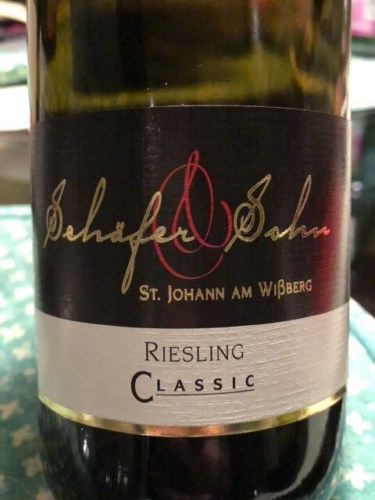 Schäfer & Sohn Riesling Classic | Vivino US