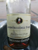 Cavicchioli Contessa Matilde Lambrusco dell'Emilia Rosé
