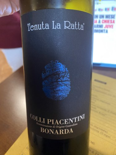 Tenuta La Ratta Colli Piacentini Bonarda | Vivino United Kingdom