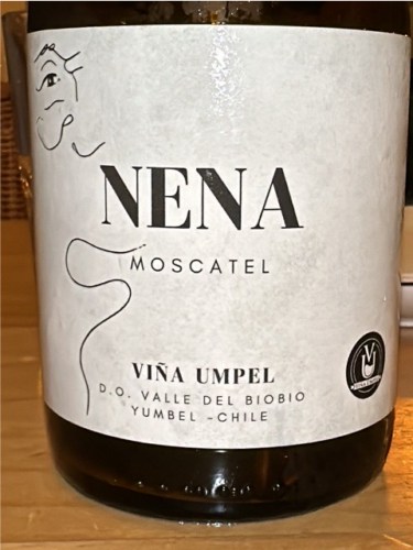 Viña Umpel Nena Moscatel | Vivino US