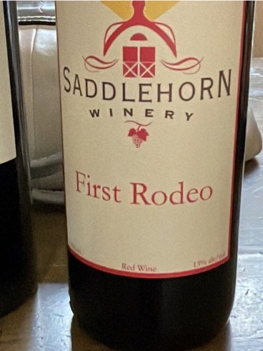 Saddlehorn First Rodeo Sweet Red | Vivino US