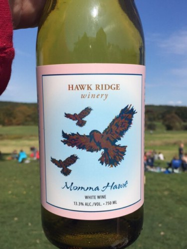 Hawk Ridge Momma Hawk White | Vivino English