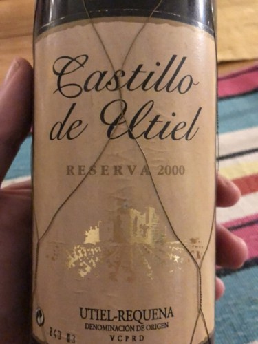 Bodegas Utielanas Castillo de Utiel Reserva | Vivino US